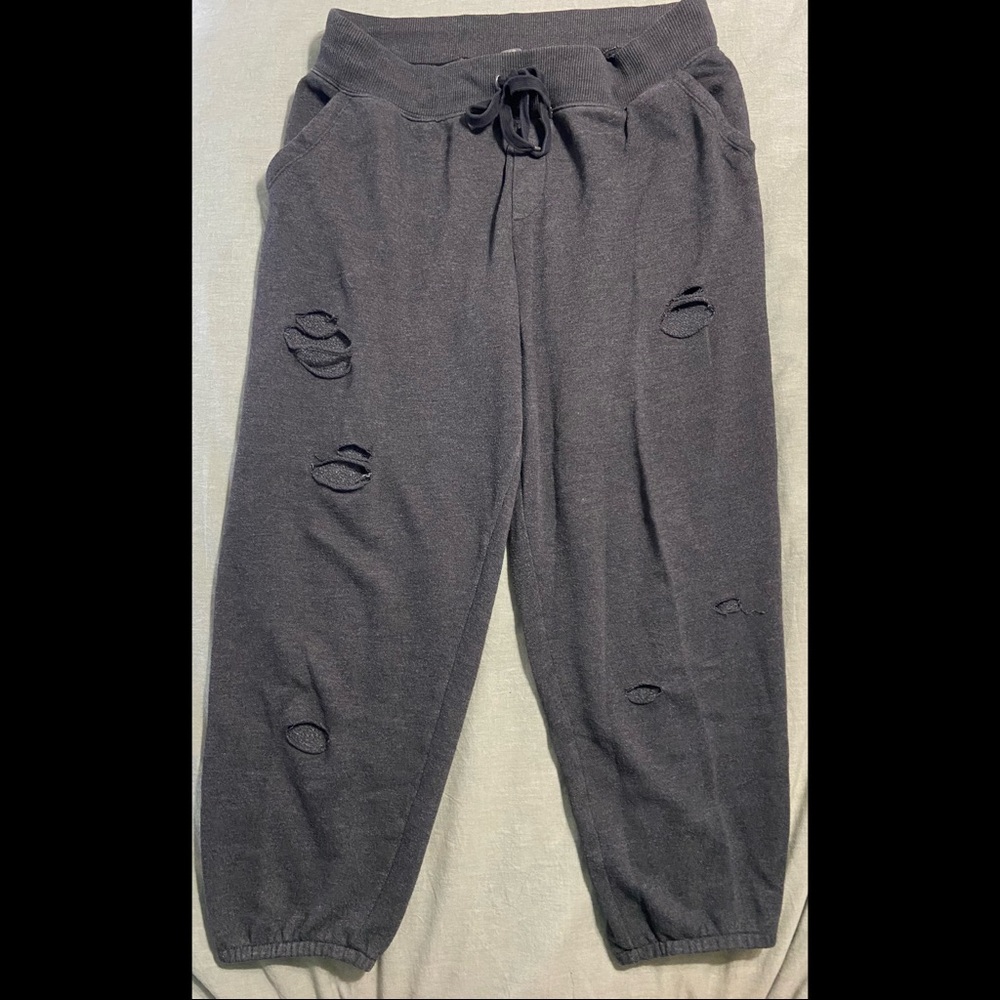 Aerie size XL distressed sweatpants